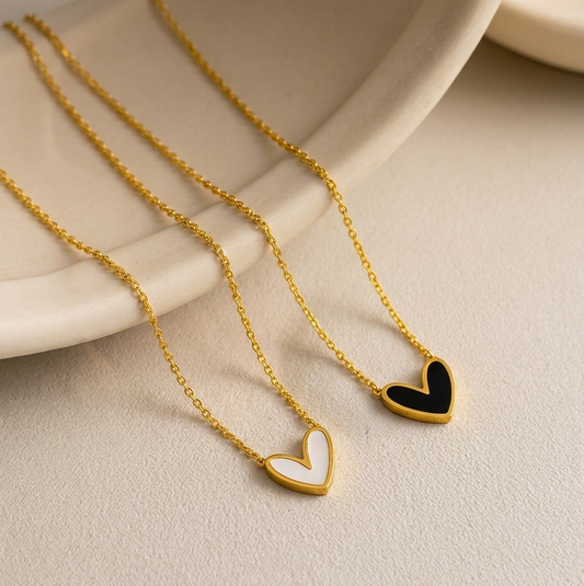 Love is in the air necklace
