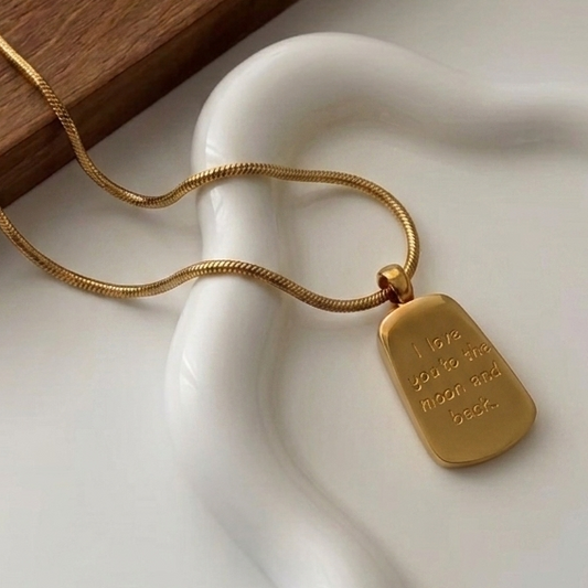 To the moon necklace