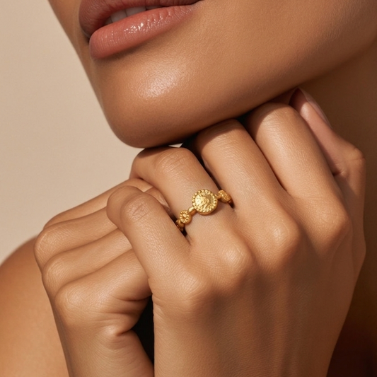 Nadia ring